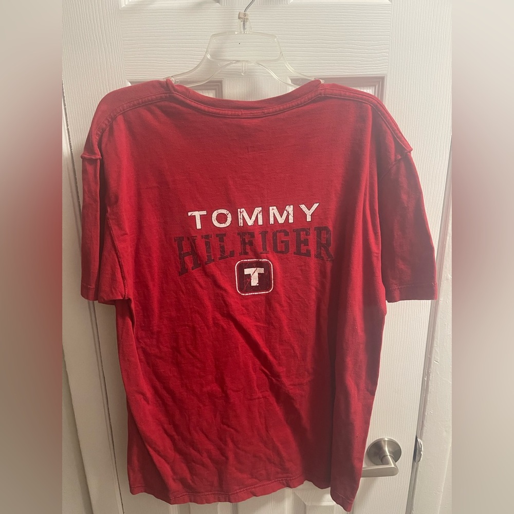 Tommy Jeans red t-shirt Sz L